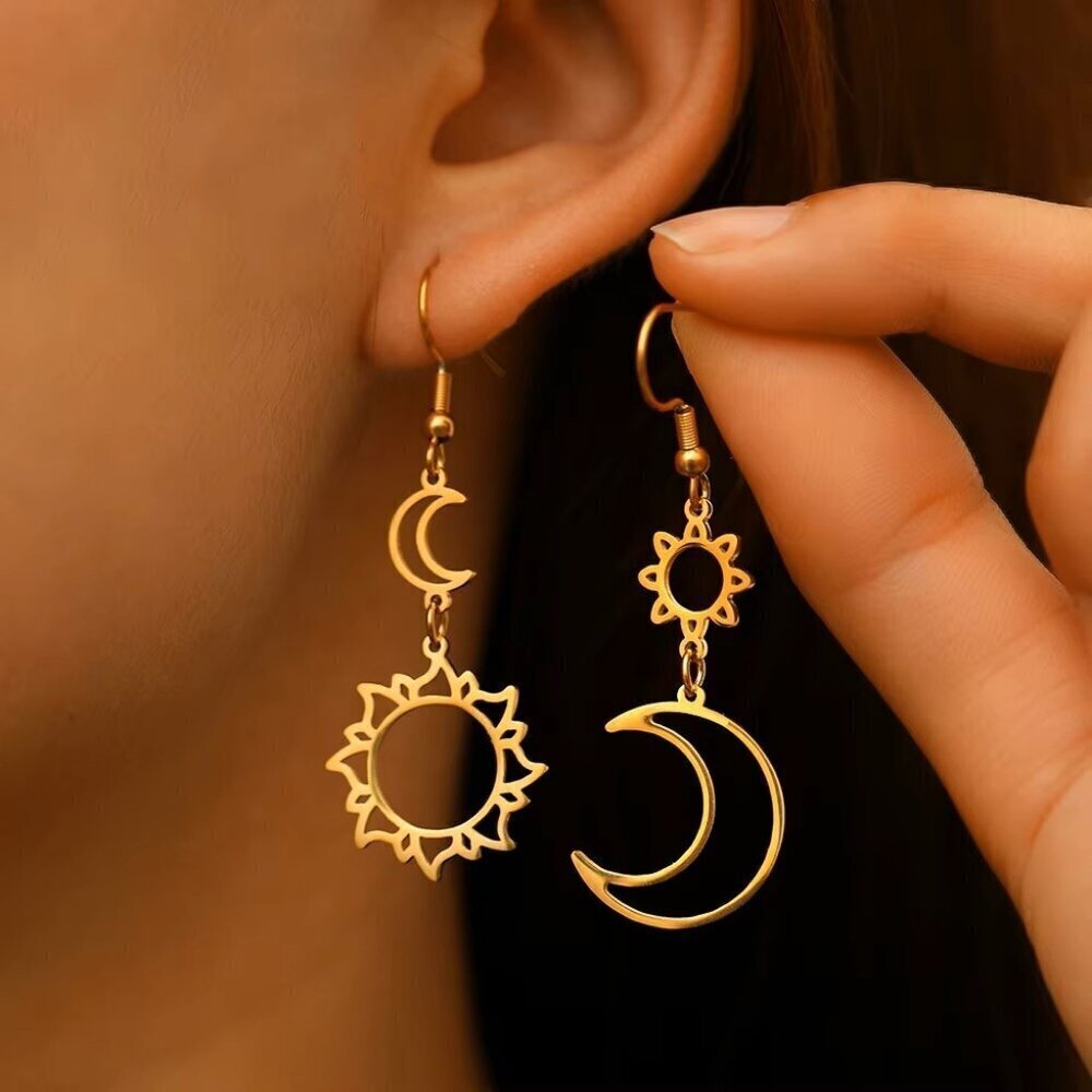 NEW 14K Yellow Gold Sun Moon Bohemian Statement Luxury Drop Earrings